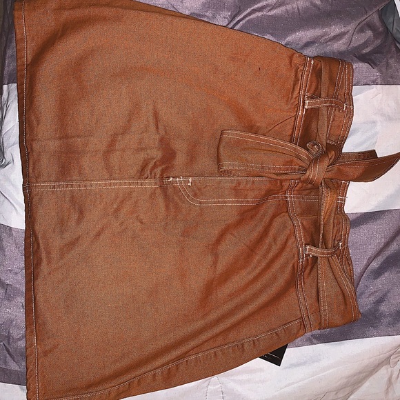 Forever 21 Dresses & Skirts - Skirt Forever 21 Dresses & Skirts - Skirt